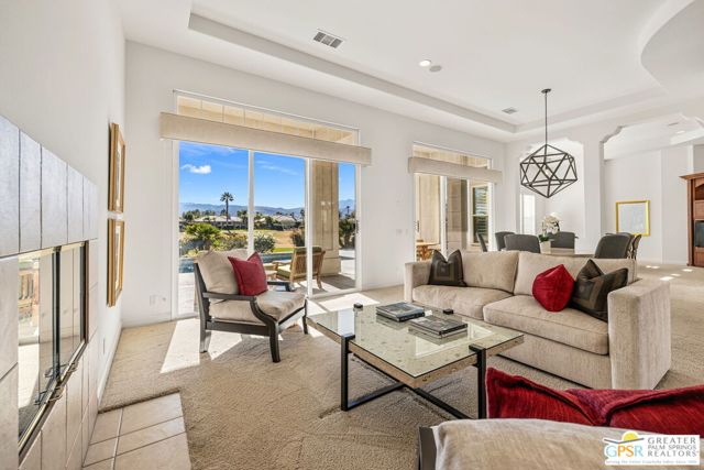 38 Calle Del Norte, Rancho Mirage CA: https://media.crmls.org/mediaz/ab4739ef-16d1-492e-ad7f-ec0116e57e76.jpg