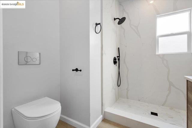 2224 107th Ave., Oakland CA: https://media.crmls.org/mediaz/ab486257-bd62-4e60-b40c-62b2f9939706.jpg