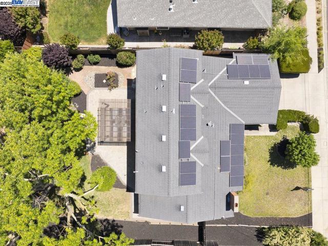 6649 Waverly Rd, Martinez CA: https://media.crmls.org/mediaz/ab48ebb3-aa2c-4fa7-a82f-7b1ecac3a006.jpg