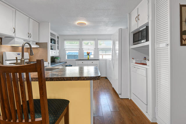 7 Sand Creek, Cathedral City CA: https://media.crmls.org/mediaz/ab497c73-ad7f-4464-a448-f262422c5fbd.jpg
