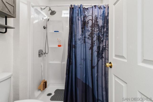 13975 Midland Rd, Poway CA: https://media.crmls.org/mediaz/ab49a430-3219-4468-8a3d-5724271d09c0.jpg