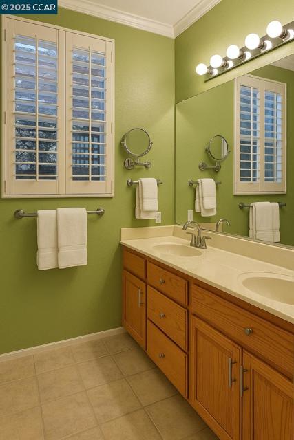 3424 Molokai Rd, West Sacramento CA: https://media.crmls.org/mediaz/ab4b73f5-68c3-4420-a4e8-003ac0ef9a88.jpg