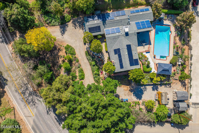 1585 Loma Drive, Ojai CA: https://media.crmls.org/mediaz/ab4c2398-8657-432e-867a-e86b0e7203fb.jpg