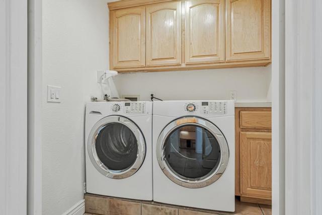 12035 Brookglen Drive, Saratoga CA: https://media.crmls.org/mediaz/ab4c936b-c074-4402-9abb-c90577d1a7a7.jpg