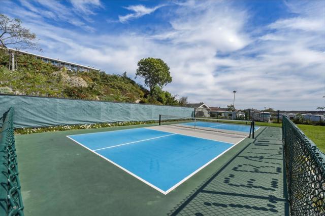 Detail Gallery Image 40 of 44 For 3655 Vista Campana #9,  Oceanside,  CA 92057 - 2 Beds | 2 Baths