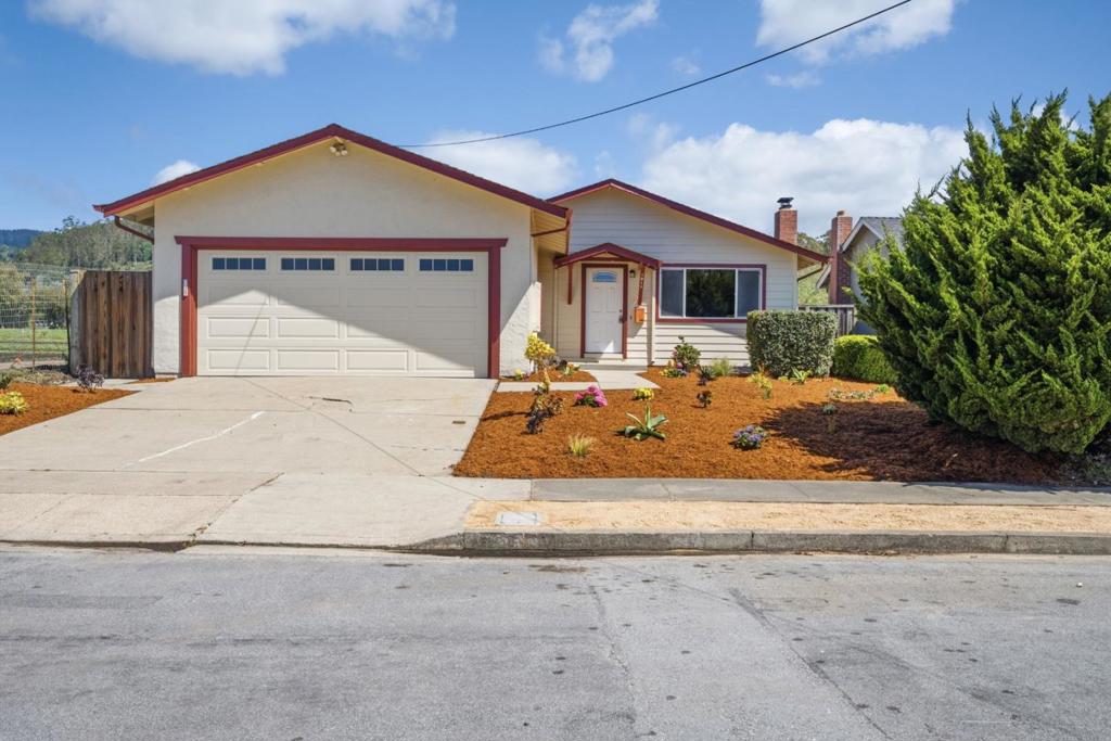1017 Golden Gate Avenue