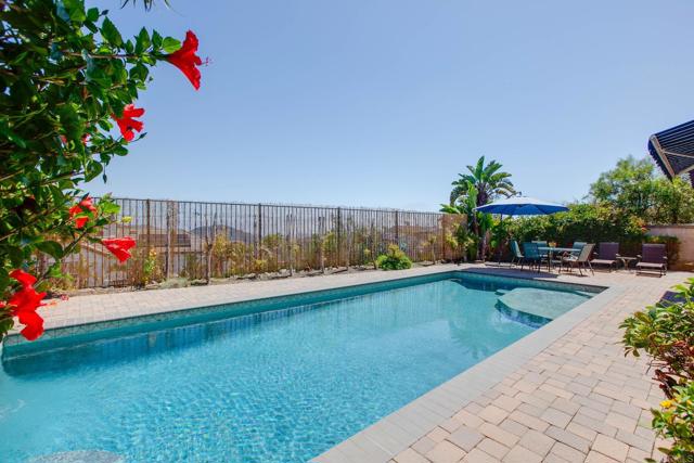 891 Antilla Way, San Marcos CA: https://media.crmls.org/mediaz/ab5009f6-308f-4e42-981d-dd70a934c034.jpg