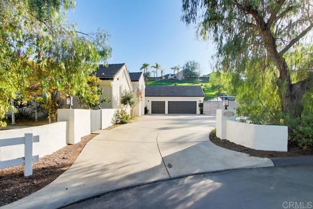 Detail Gallery Image 11 of 67 For 2241 via Corto, Fallbrook,  CA 92028 - 4 Beds | 3/1 Baths
