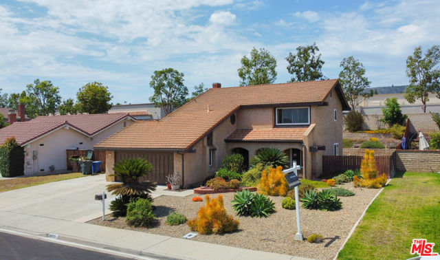 2459 Kimberly Avenue photo 1