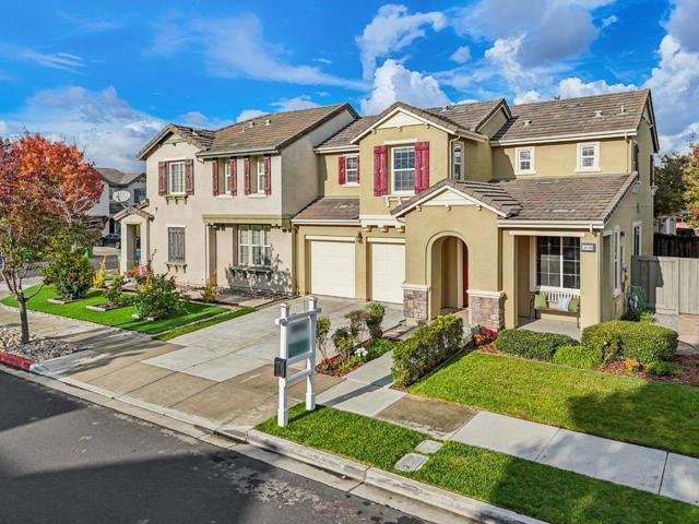 34103 Zaner Way, Union City CA: https://media.crmls.org/mediaz/ab52a43b-b61f-401e-9ea3-484cdb6cee11.jpg