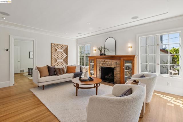 Image 3 of 49 For 254 Wildwood Ave