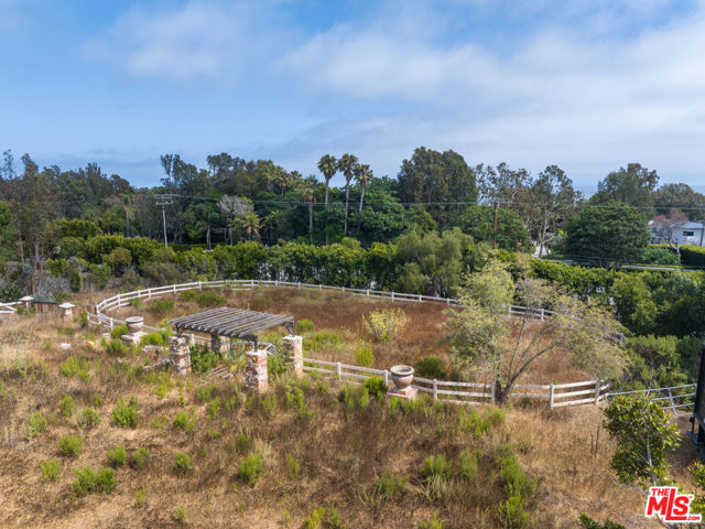 Drew Fenton | 27950 Winding Way Malibu CA | MLS: 7427723
