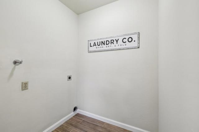 334 Sunfish Court, Foster City CA: https://media.crmls.org/mediaz/ab53150f-1731-424b-8d2a-cf656a7d54cc.jpg