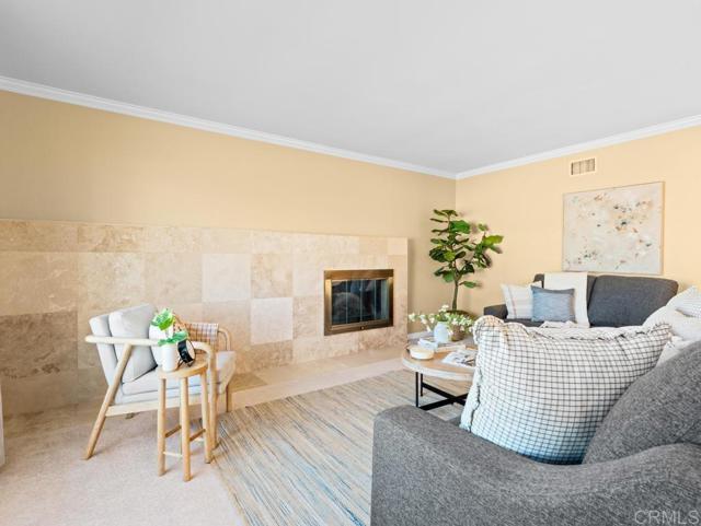 Detail Gallery Image 3 of 27 For 10020 Stanley Ct, Santee,  CA 92071 - 4 Beds | 2 Baths