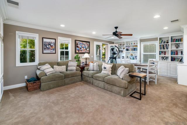 5255 Greenwillow Ln, San Diego CA: https://media.crmls.org/mediaz/ab54f0c3-6aa1-45f3-bf54-97471e9abe9a.jpg