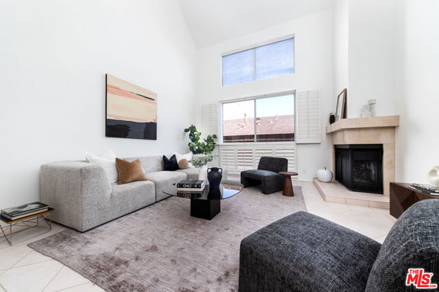 12727 Mitchell Avenue, Los Angeles CA: https://media.crmls.org/mediaz/ab55361e-26a1-4240-ba7f-653058fc0e43.jpg