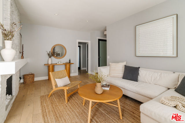 Drew Fenton | 11906 Gorham Avenue Los Angeles CA | MLS: 7169632