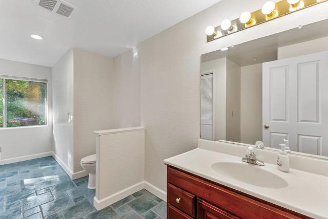 825 Skyward Drive, Aptos CA: https://media.crmls.org/mediaz/ab5739bd-7522-4c8d-825c-2e9aa25adcd8.jpg