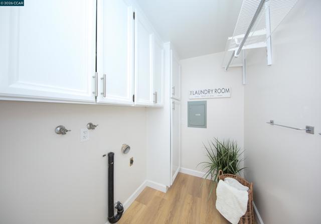 600 Terra California Dr, Walnut Creek CA: https://media.crmls.org/mediaz/ab573a83-f905-4e26-aee5-7a214f4f2ebf.jpg