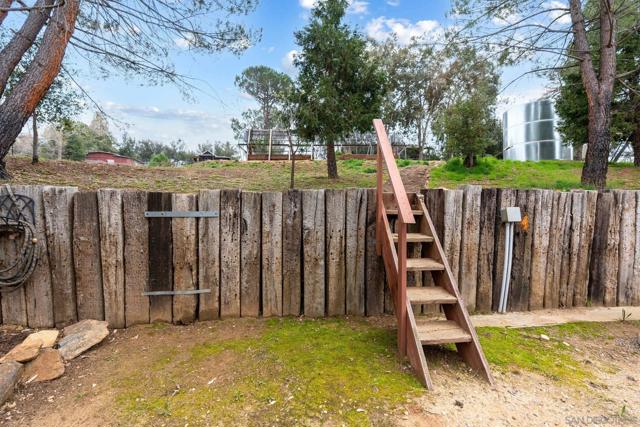 25394 Mesa Grande Rd, Santa Ysabel CA: https://media.crmls.org/mediaz/ab574694-21ee-4e45-8a54-c8cc2b81a63a.jpg