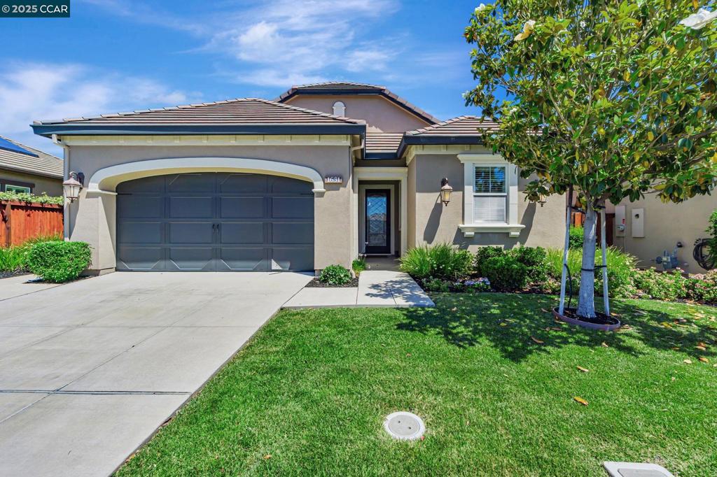 1631 Chianti Ln