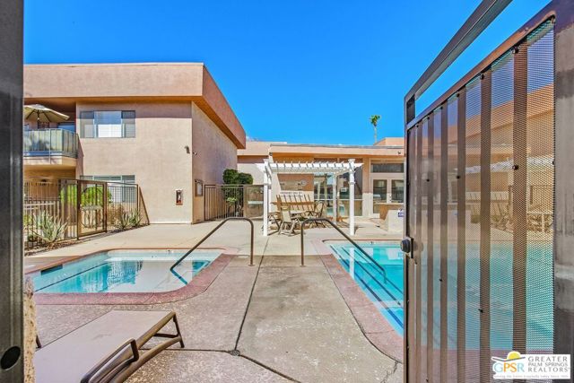 400 N Sunrise Way, Palm Springs CA: https://media.crmls.org/mediaz/ab584a88-d4bc-472e-bd8e-9ce0a57afd7f.jpg