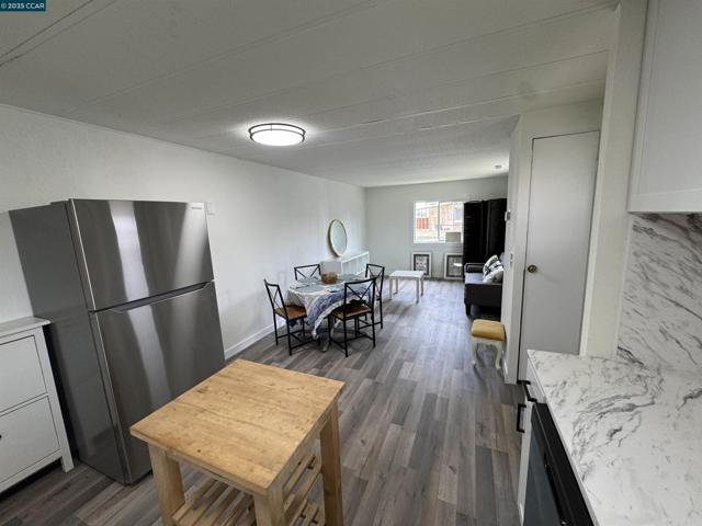 3505 Gateway Rd, Bethel Island CA: https://media.crmls.org/mediaz/ab5b0b95-1b0c-4024-8c44-5bb100bd1e25.jpg