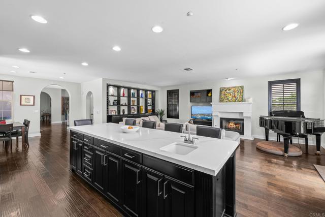 Detail Gallery Image 9 of 32 For 14586 Luna Media, San Diego,  CA 92127 - 4 Beds | 5 Baths