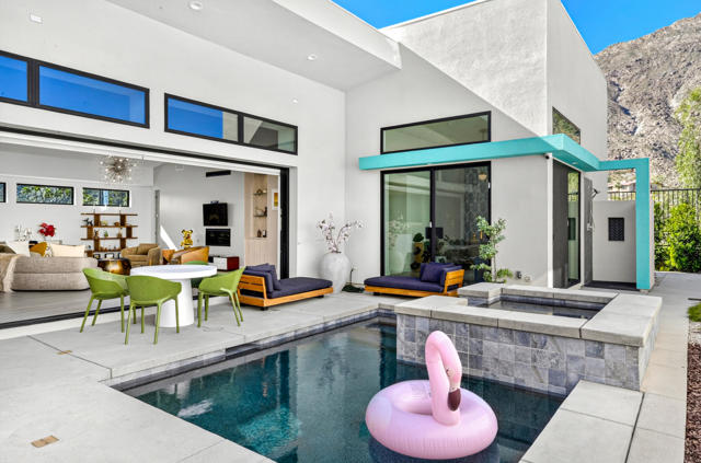 795 Obsidian W Loop, Palm Springs CA: https://media.crmls.org/mediaz/ab5c7012-d344-4b39-8c52-b10ed927d9ae.jpg