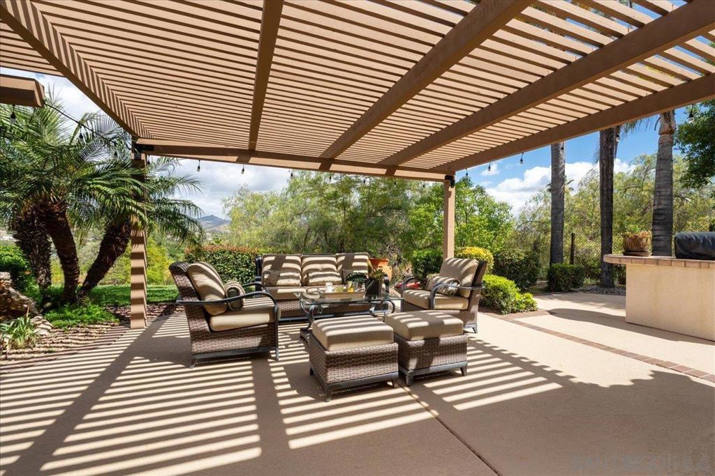 328 Montecito Gln - photo 16