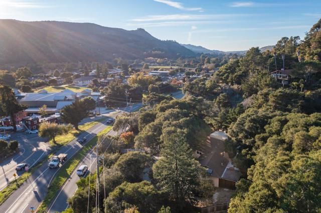 9805 Carmel Valley Road, Carmel CA: https://media.crmls.org/mediaz/ab5e1c73-89c4-4840-9eac-4a5a42489c34.jpg