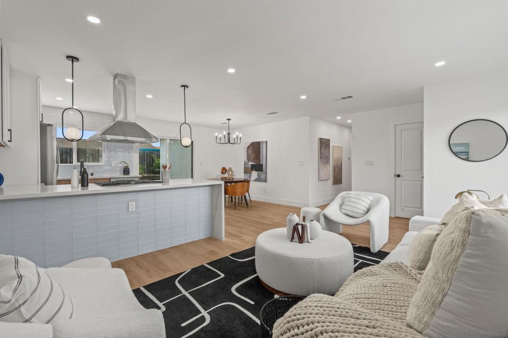 MLS #250045026SD image #7