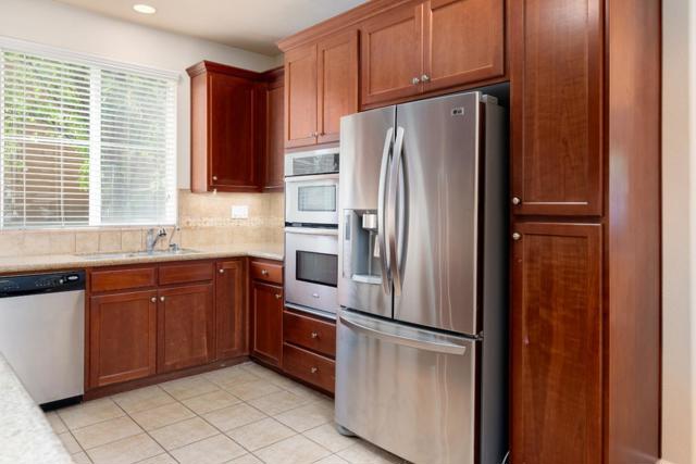 5300 Fioli Loop, San Ramon CA: https://media.crmls.org/mediaz/ab5e75a1-7dbf-4b1b-ac43-45378e460071.jpg