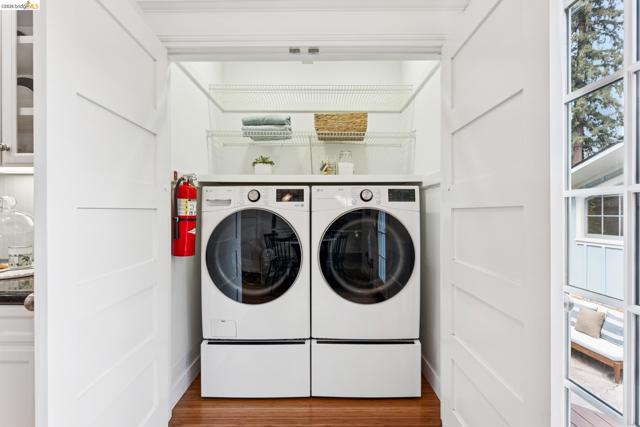 Image 22 of 60 For 2035 Francisco St