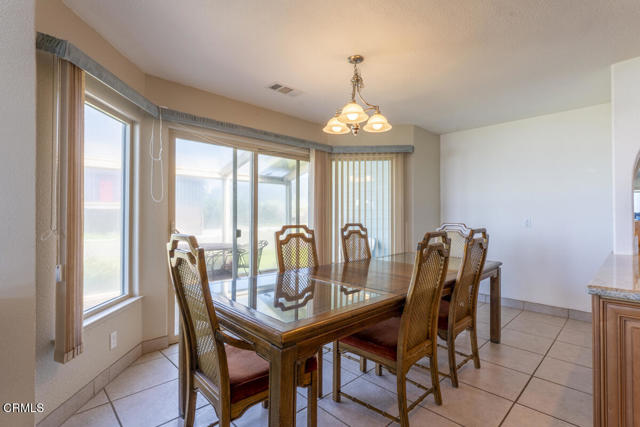 Detail Gallery Image 12 of 38 For 32854 Ocean Meadows Cir, Fort Bragg,  CA 95437 - 3 Beds | 4 Baths