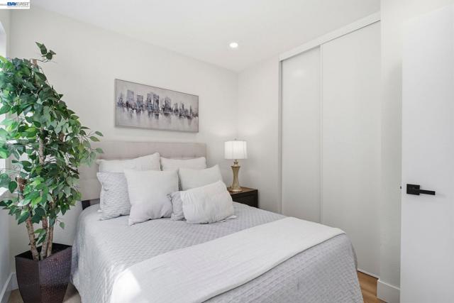 267 Famoso Plz, Union City CA: https://media.crmls.org/mediaz/ab620d40-e54c-4c7a-a93c-c38c5fc1f559.jpg