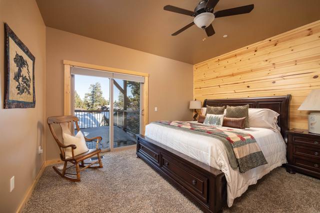 Detail Gallery Image 18 of 42 For 841 Sky High Dr, Big Bear Lake,  CA 92315 - 4 Beds | 3/1 Baths