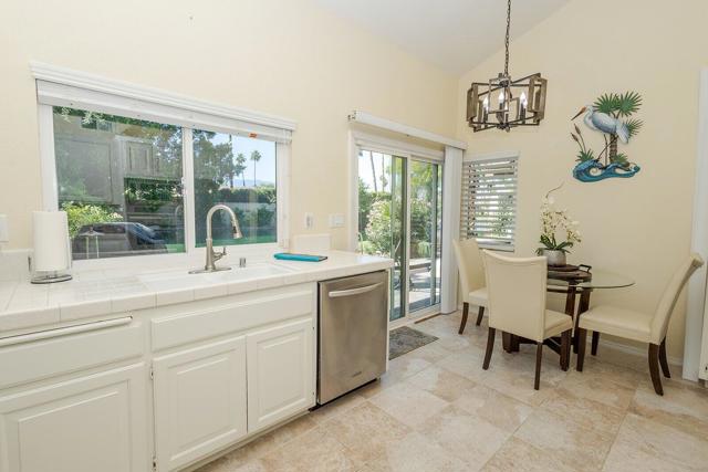 203 Wild Horse Drive, Palm Desert, CA 92211