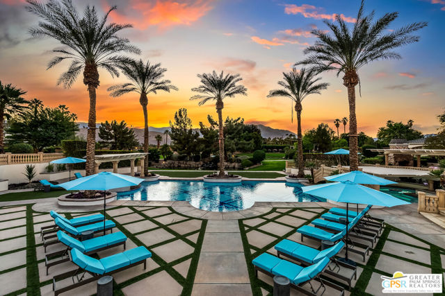 1 Saint Petersburg Court, Rancho Mirage CA: https://media.crmls.org/mediaz/ab6306dc-bafe-4935-bd11-6af0102fca08.jpg