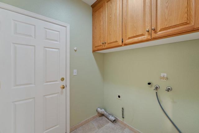 721 Paradiso Court, Soquel CA: https://media.crmls.org/mediaz/ab63ab06-720f-454c-8a32-fbb5a456b4fd.jpg
