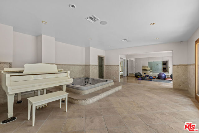Drew Fenton | 12510 W Sunset Boulevard Los Angeles CA | MLS: 7069768