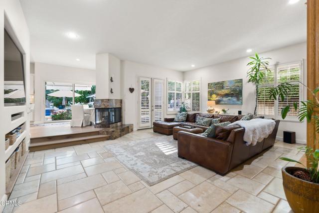 Detail Gallery Image 25 of 75 For 1639 San Rafael Way, Camarillo,  CA 93012 - 5 Beds | 4 Baths