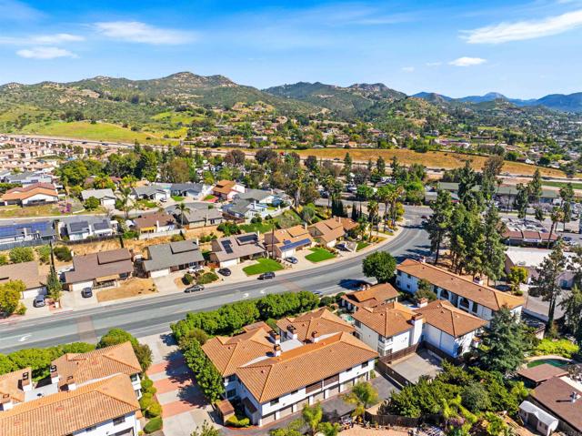 1733 Pepper Drive, El Cajon CA: https://media.crmls.org/mediaz/ab64962d-c7c7-40c1-9659-7c22da812839.jpg
