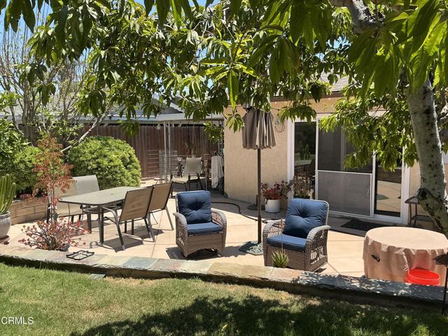 285 Second Street, Moorpark CA: https://media.crmls.org/mediaz/ab654299-bef0-48a8-bf7b-d138be6dcecd.jpg