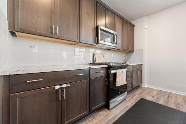 13305 Cultivate Ct, Valley Center CA: https://media.crmls.org/mediaz/ab656e89-5689-47a8-8ce6-683efa26e293.jpg