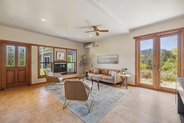 240 Buck Knoll Road, Boulder Creek CA: https://media.crmls.org/mediaz/ab6614cf-8aa6-4d9e-982a-12899617e663.jpg