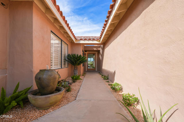 Image 3 of 67 For 250 Calle Del Verano