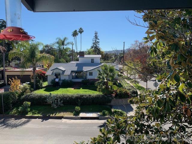 5003 Westpark Dr, North Hollywood CA: https://media.crmls.org/mediaz/ab673673-b1bf-40a0-95b6-0ad894c894f2.jpg