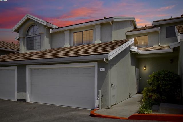 20340 Forest Ave, Castro Valley CA: https://media.crmls.org/mediaz/ab685486-fdcb-44cc-98b5-ce1dbe741d04.jpg