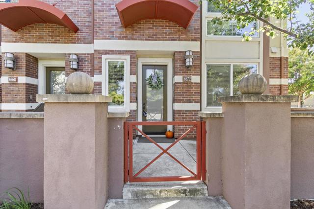 Details for 6672 Adare Ln, Dublin, CA 94568